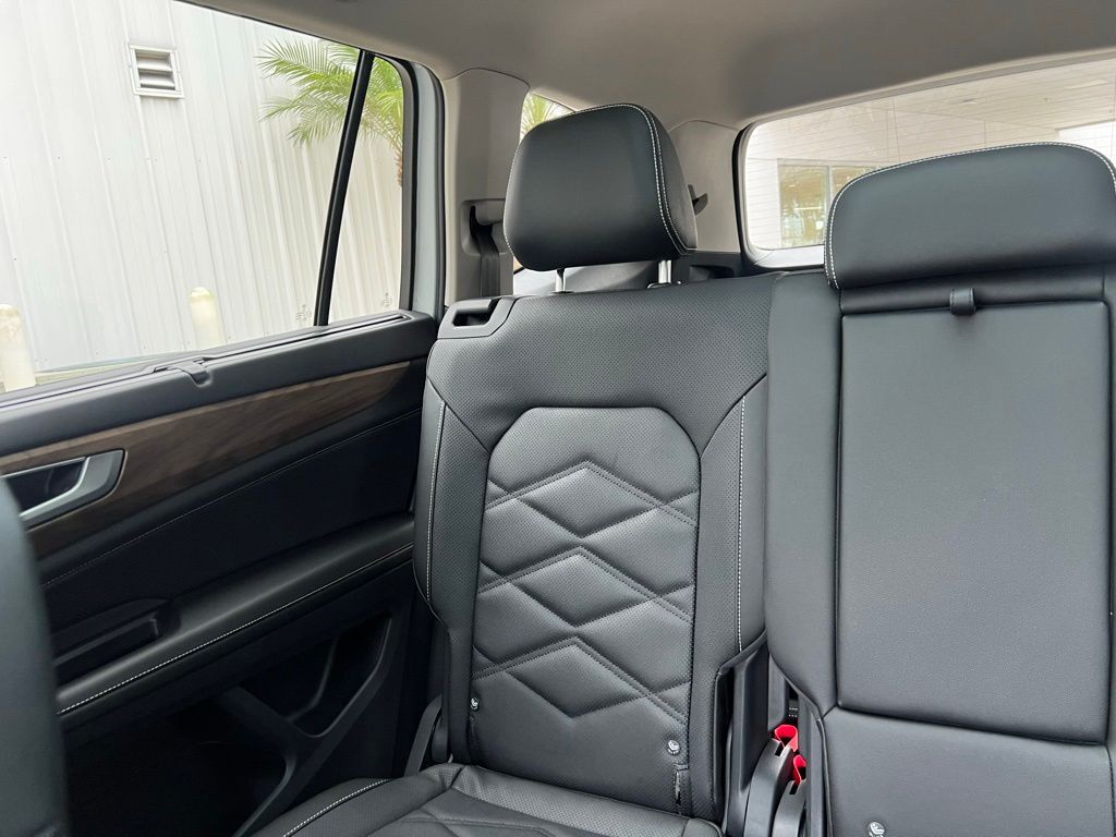 2026 Volkswagen Atlas 2.0T SE w/Technology Tampa FL