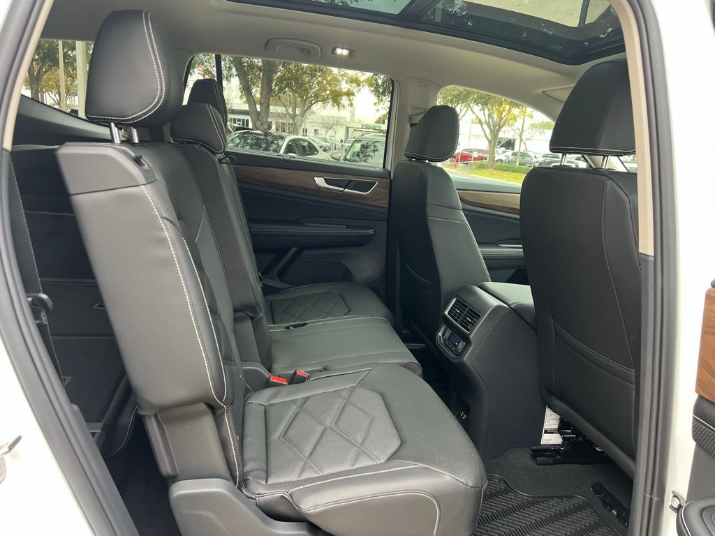 2026 Volkswagen Atlas 2.0T SE w/Technology Tampa FL