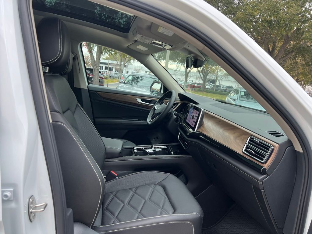 2026 Volkswagen Atlas 2.0T SE w/Technology Tampa FL