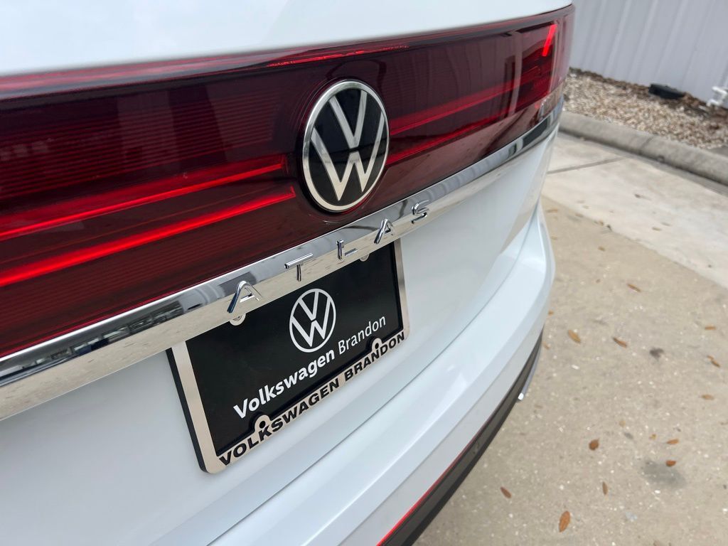 2026 Volkswagen Atlas 2.0T SE w/Technology Tampa FL