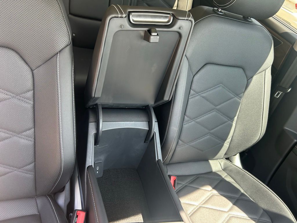 2026 Volkswagen Atlas 2.0T SE w/Technology Tampa FL