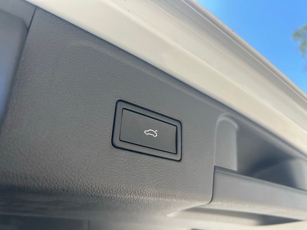 2026 Volkswagen Atlas 2.0T SE w/Technology Tampa FL