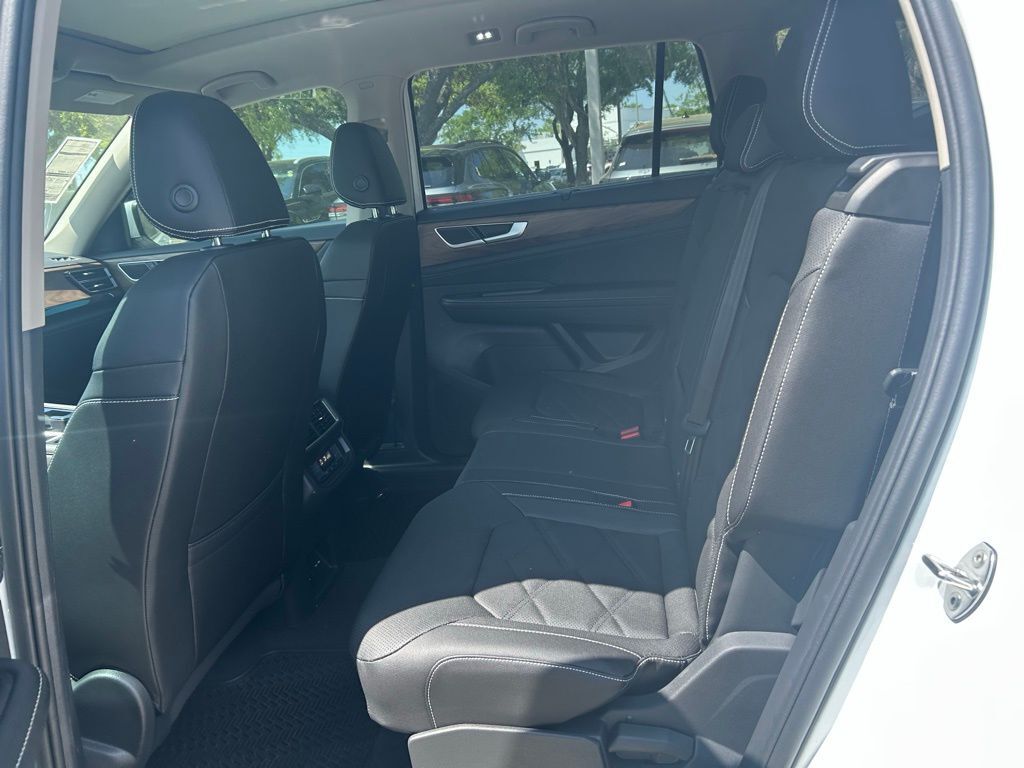 2026 Volkswagen Atlas 2.0T SE w/Technology Tampa FL