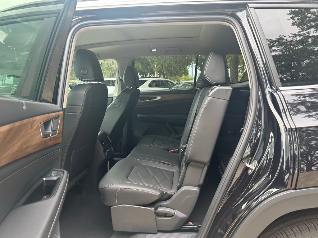 2026 Volkswagen Atlas 2.0T SE w/Technology Tampa FL