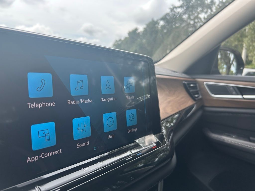 2026 Volkswagen Atlas 2.0T SE w/Technology Tampa FL