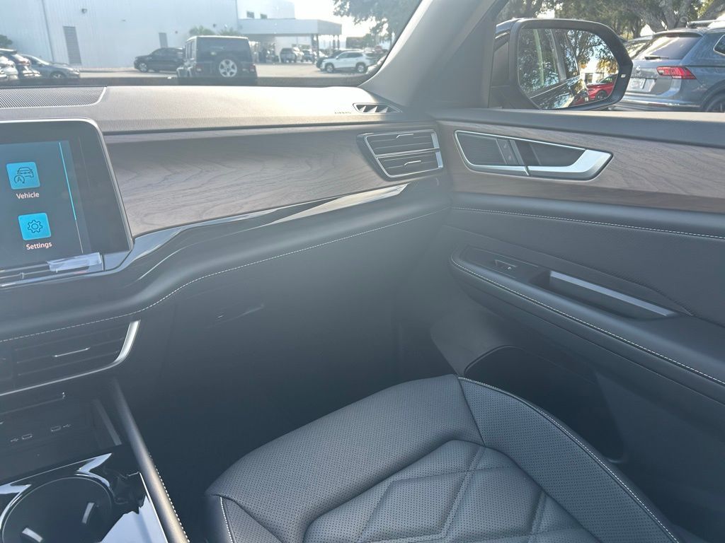 2026 Volkswagen Atlas 2.0T SE w/Technology Tampa FL