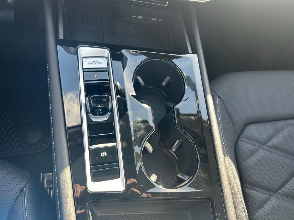 2026 Volkswagen Atlas 2.0T SE w/Technology Tampa FL