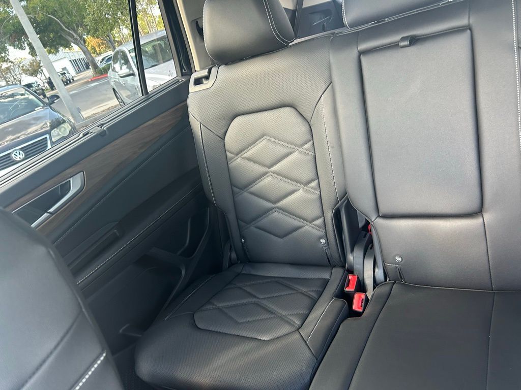 2026 Volkswagen Atlas 2.0T SE w/Technology Tampa FL