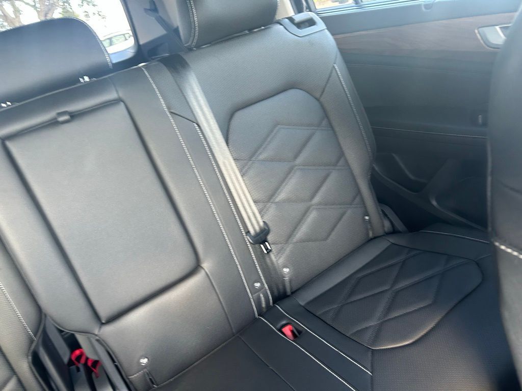 2026 Volkswagen Atlas 2.0T SE w/Technology Tampa FL