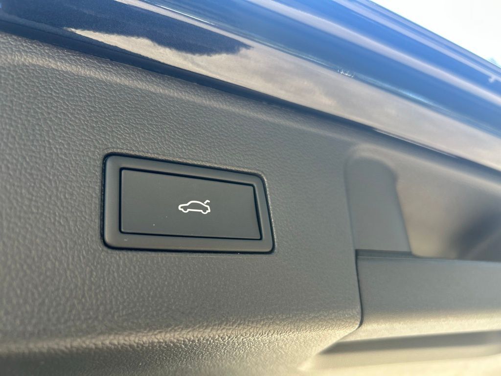 2026 Volkswagen Atlas 2.0T SE w/Technology Tampa FL