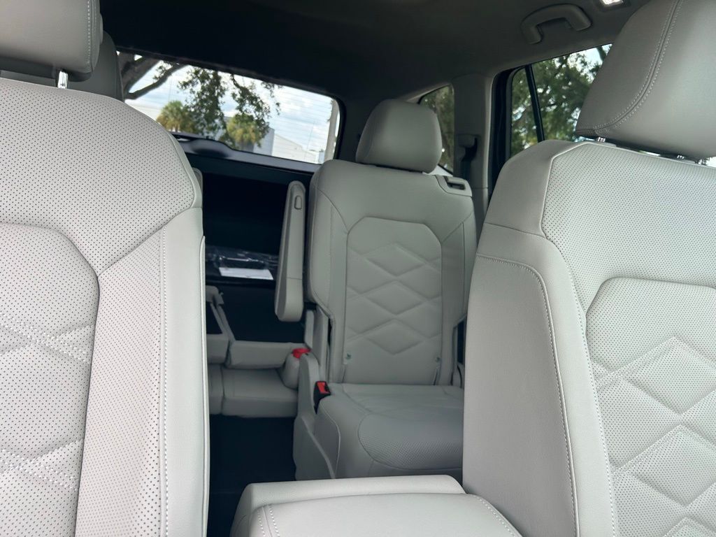 2026 Volkswagen Atlas 2.0T SE w/Technology Tampa FL