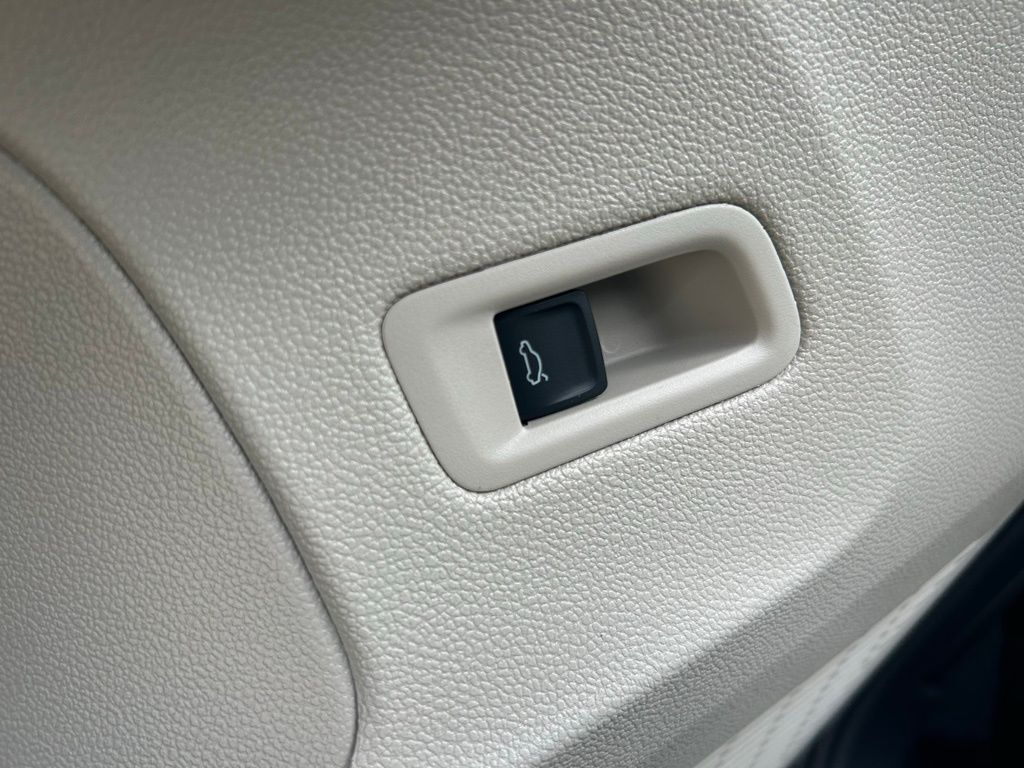 2026 Volkswagen Atlas 2.0T SE w/Technology Tampa FL