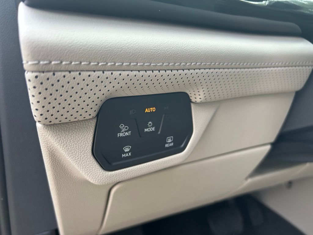 2026 Volkswagen Atlas 2.0T SE w/Technology Tampa FL