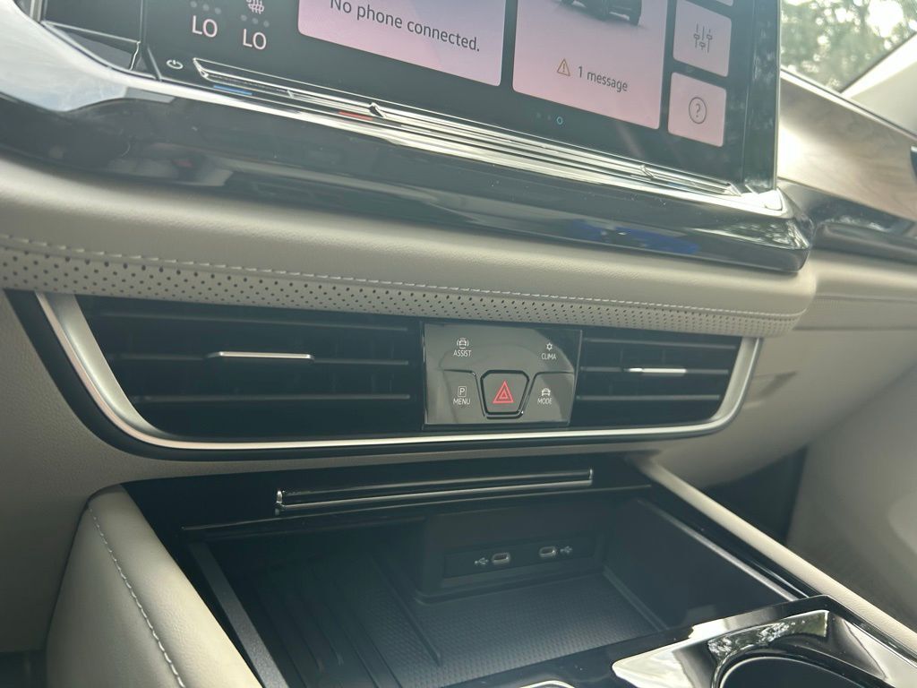 2026 Volkswagen Atlas 2.0T SE w/Technology Tampa FL