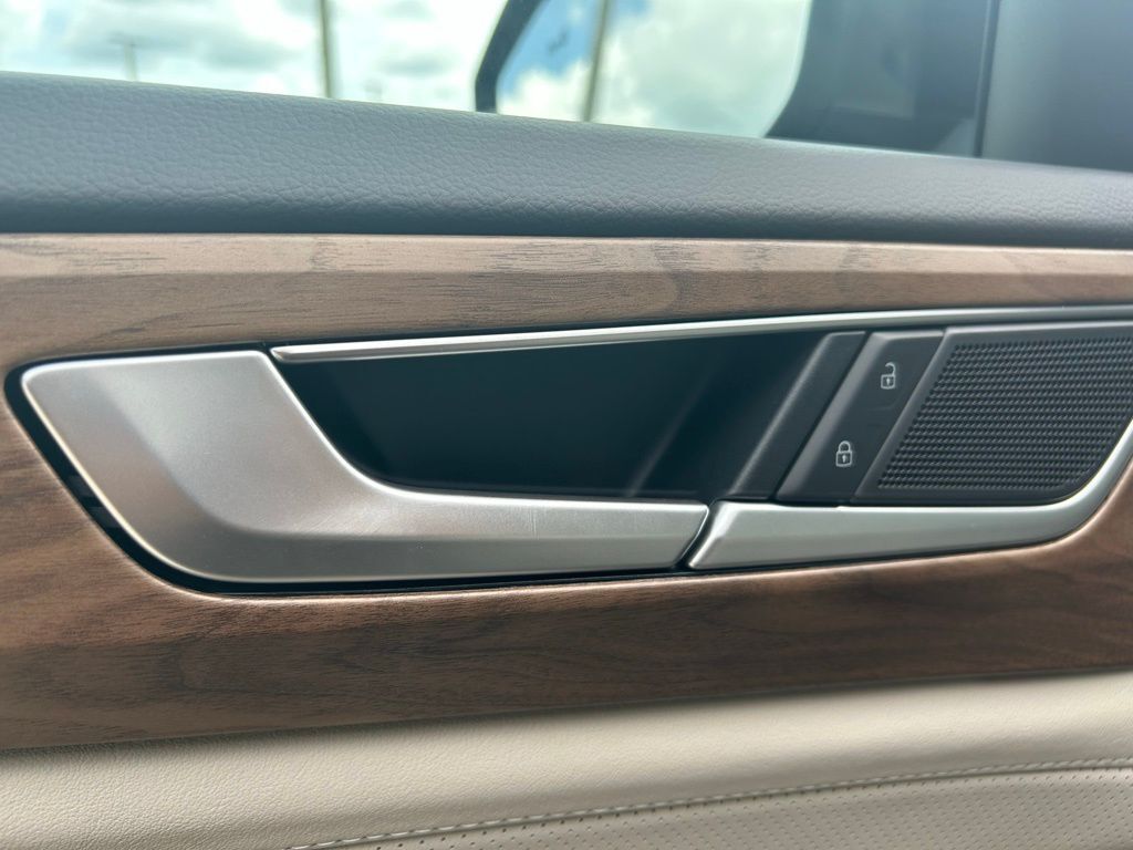 2026 Volkswagen Atlas 2.0T SE w/Technology Tampa FL