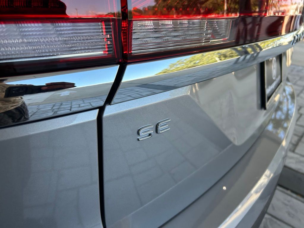 2026 Volkswagen Atlas 2.0T SE w/Technology Tampa FL