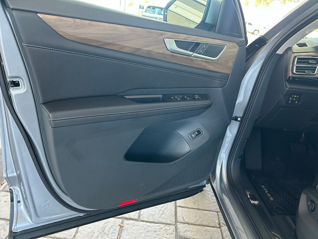 2026 Volkswagen Atlas 2.0T SE w/Technology Tampa FL