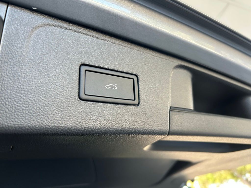 2026 Volkswagen Atlas 2.0T SE w/Technology Tampa FL