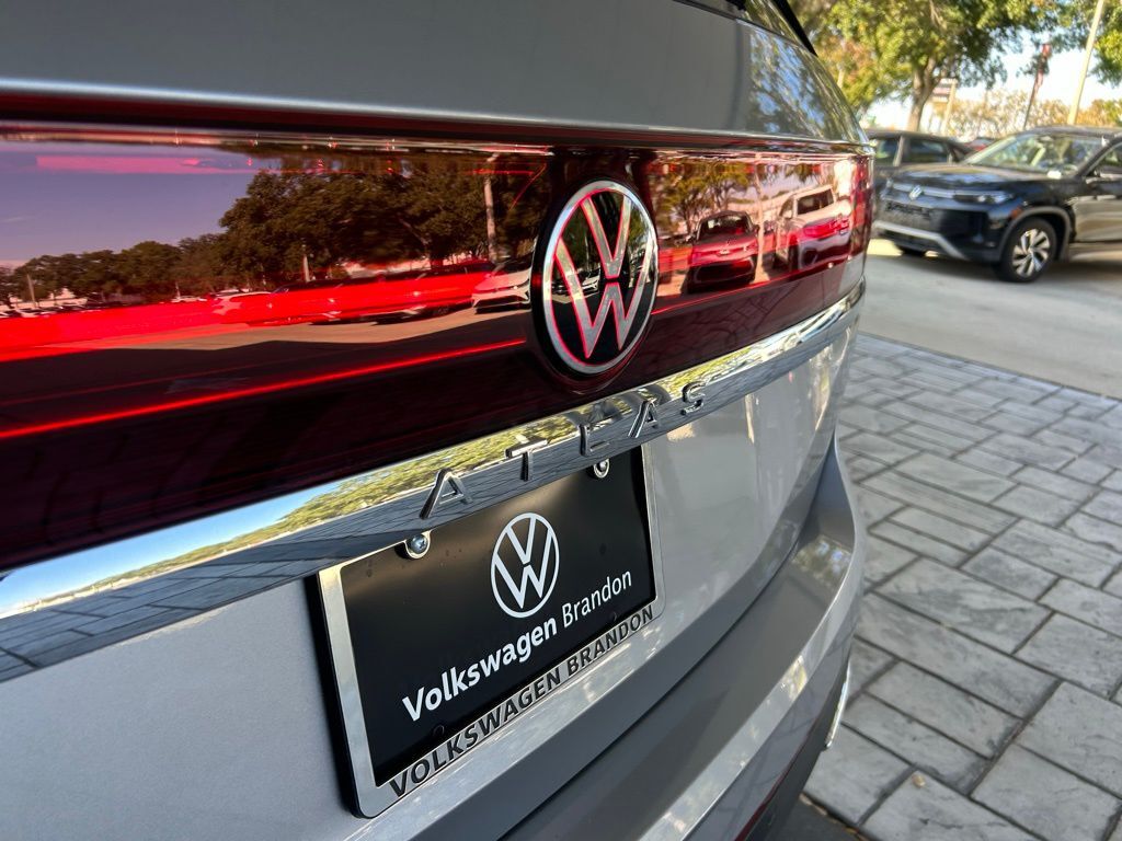 2026 Volkswagen Atlas 2.0T SE w/Technology Tampa FL