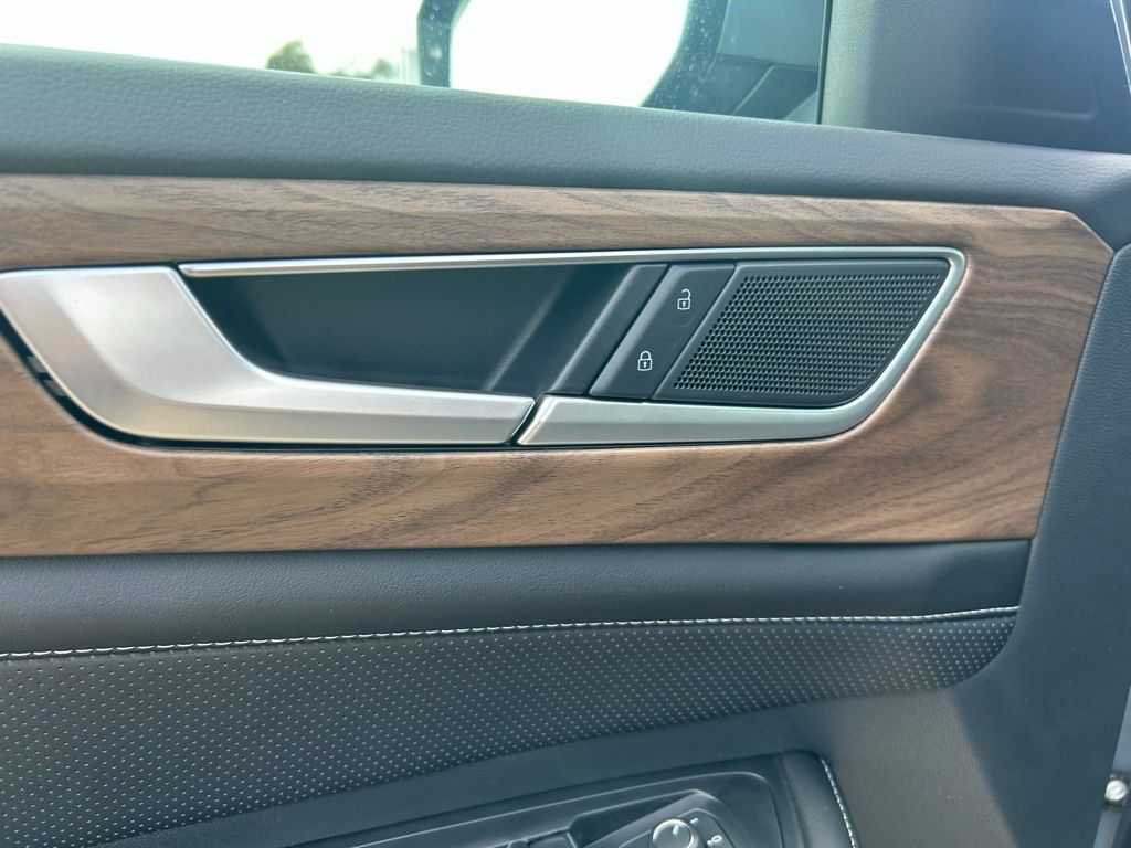 2026 Volkswagen Atlas 2.0T SE w/Technology Tampa FL