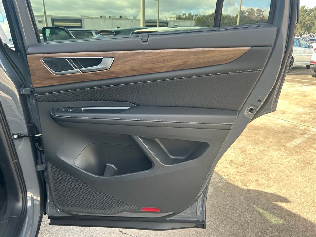 2026 Volkswagen Atlas 2.0T SE w/Technology Tampa FL