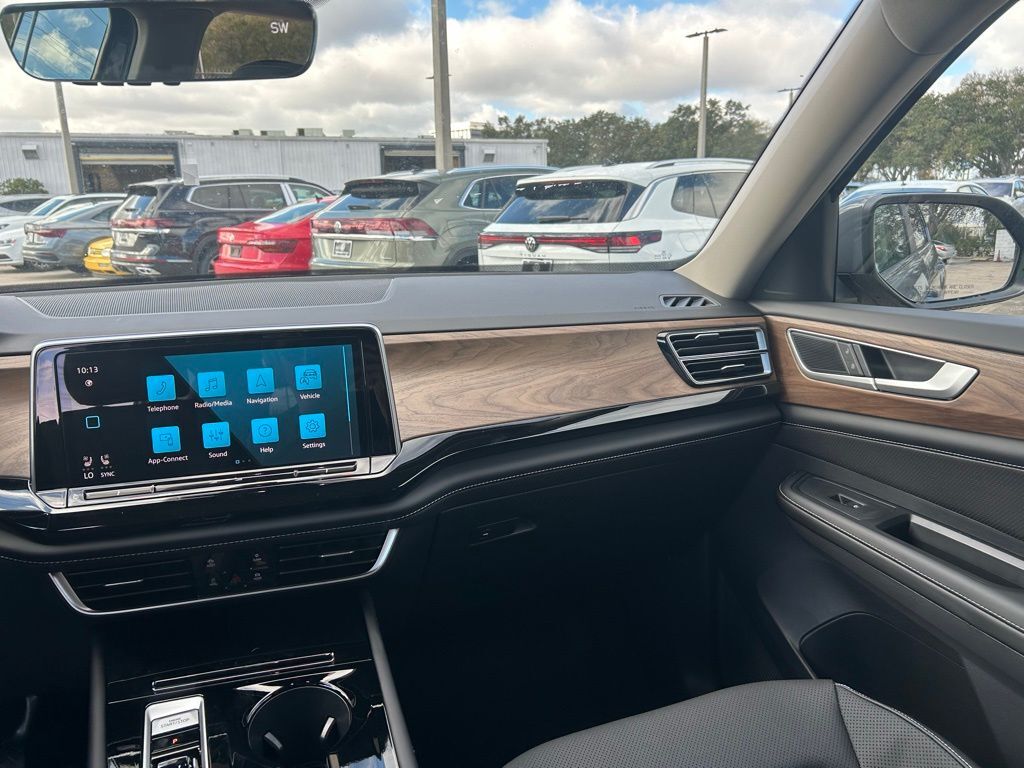 2026 Volkswagen Atlas 2.0T SE w/Technology Tampa FL