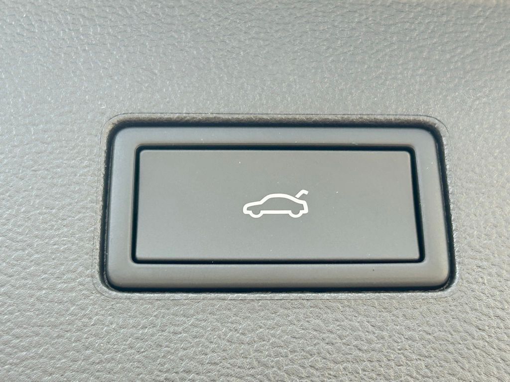 2026 Volkswagen Atlas 2.0T SE w/Technology Tampa FL