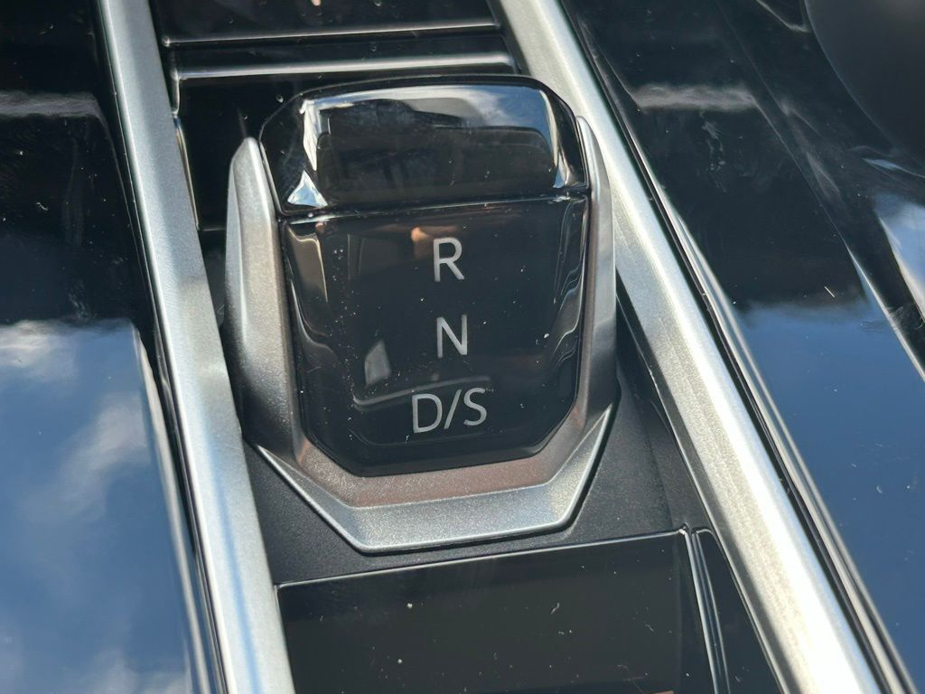 2026 Volkswagen Atlas 2.0T SE w/Technology Tampa FL