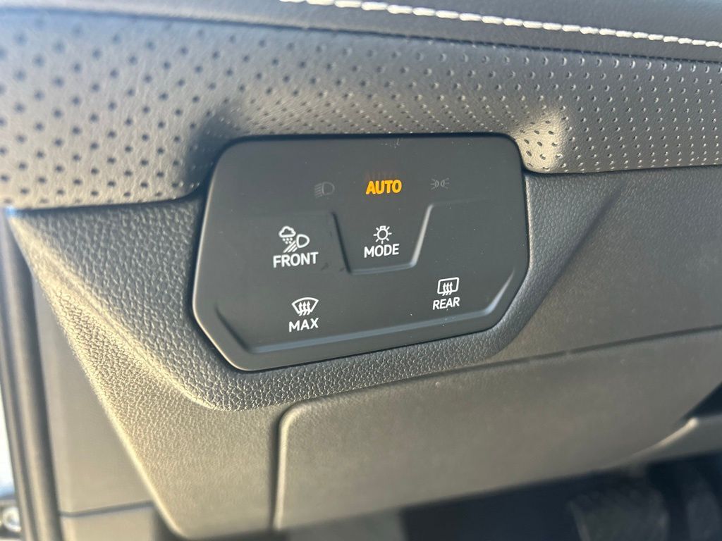 2026 Volkswagen Atlas 2.0T SE w/Technology Tampa FL