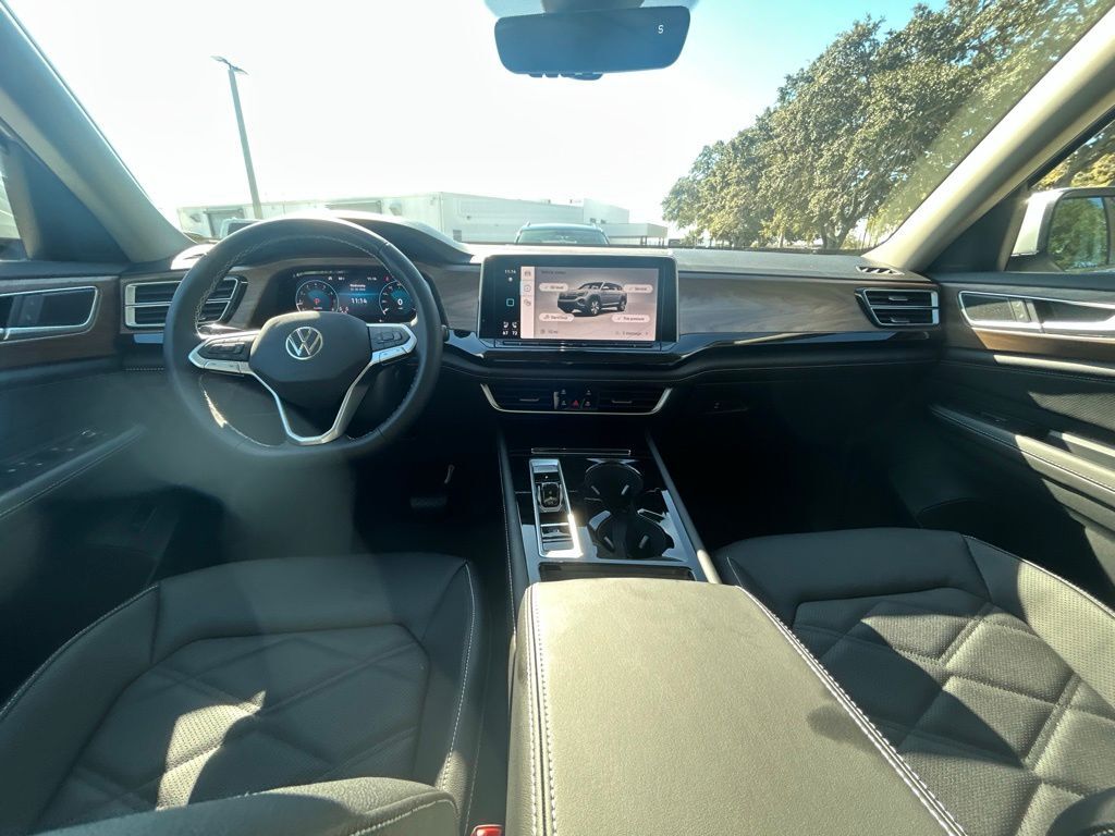 2026 Volkswagen Atlas 2.0T SE w/Technology Tampa FL