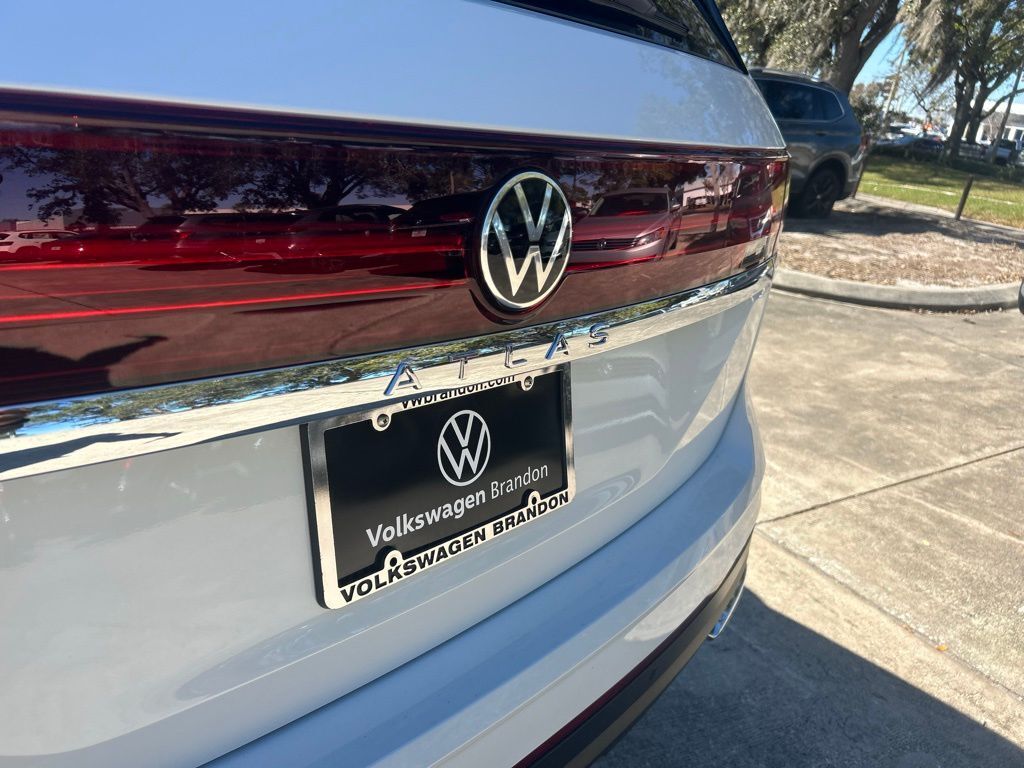 2026 Volkswagen Atlas 2.0T SE w/Technology Tampa FL