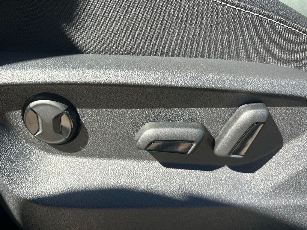 2026 Volkswagen Atlas 2.0T SE w/Technology Tampa FL