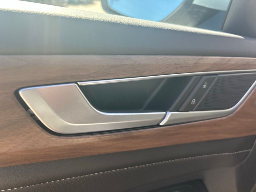 2026 Volkswagen Atlas 2.0T SE w/Technology Tampa FL