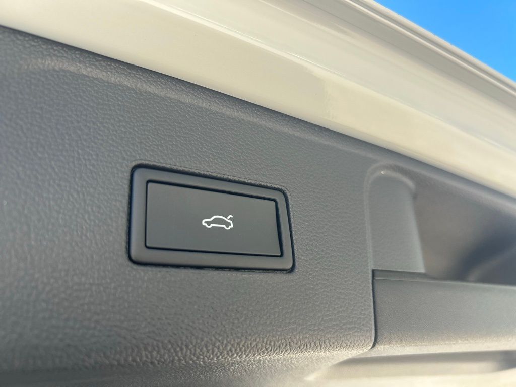 2026 Volkswagen Atlas 2.0T SE w/Technology Tampa FL