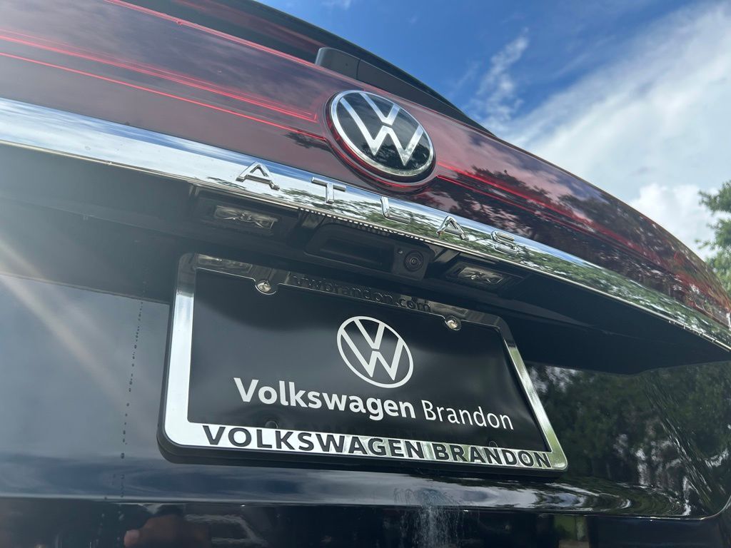 2026 Volkswagen Atlas 2.0T SE w/Technology Tampa FL