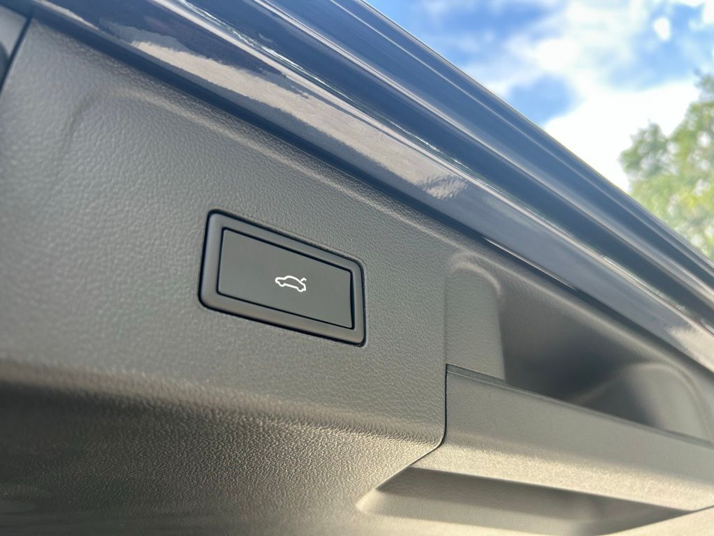 2026 Volkswagen Atlas 2.0T SE w/Technology Tampa FL