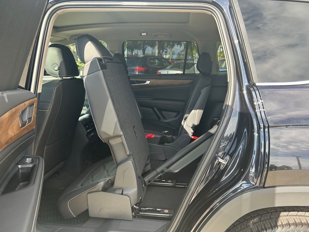 2026 Volkswagen Atlas 2.0T SE w/Technology Tampa FL