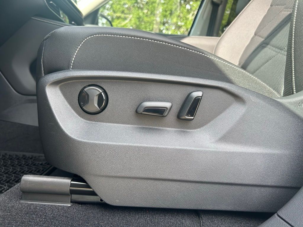 2026 Volkswagen Atlas 2.0T SE w/Technology Tampa FL