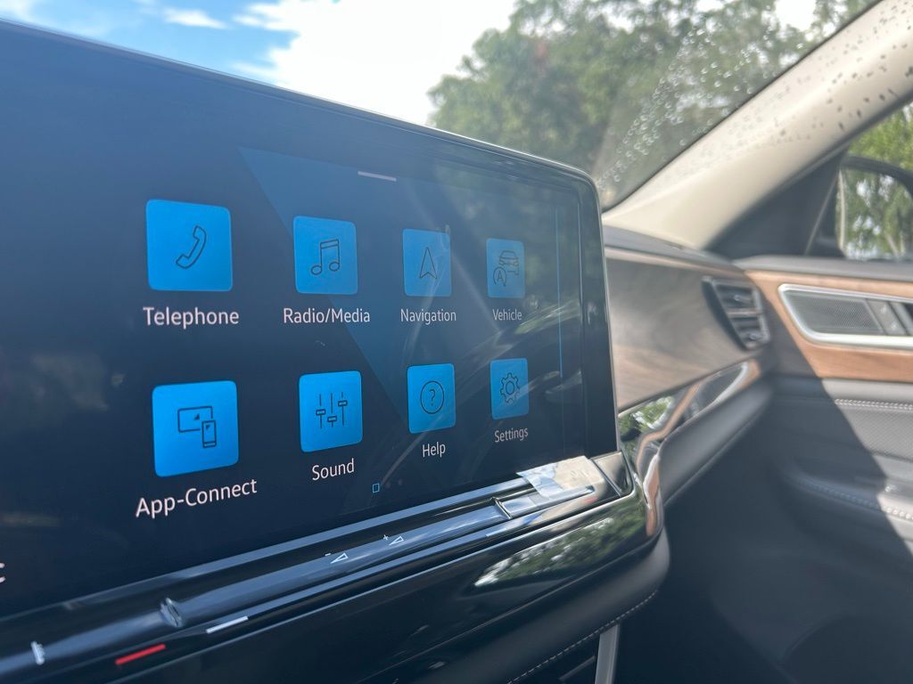 2026 Volkswagen Atlas 2.0T SE w/Technology Tampa FL