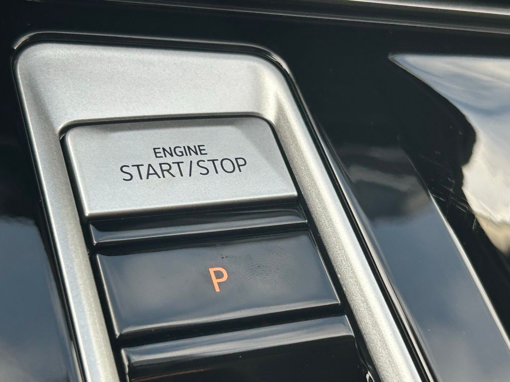 2026 Volkswagen Atlas 2.0T SE w/Technology Tampa FL