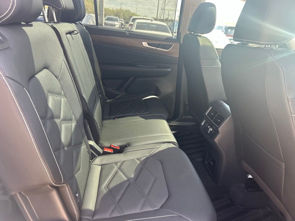 2026 Volkswagen Atlas 2.0T SE w/Technology Tampa FL