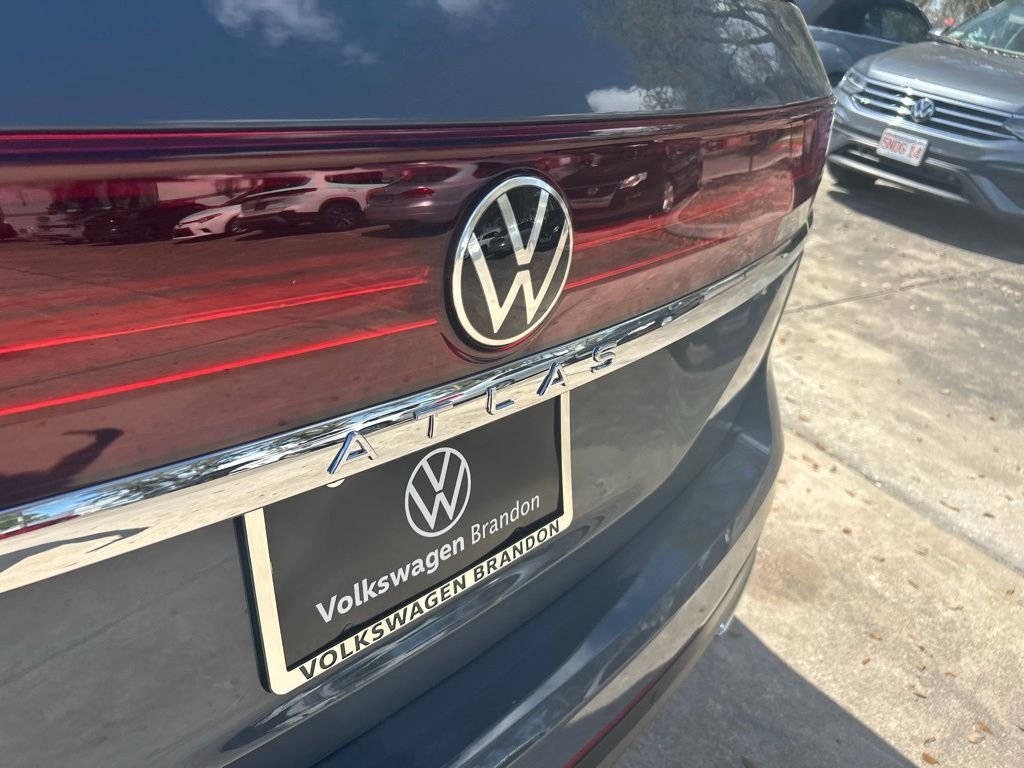 2026 Volkswagen Atlas 2.0T SE w/Technology Tampa FL