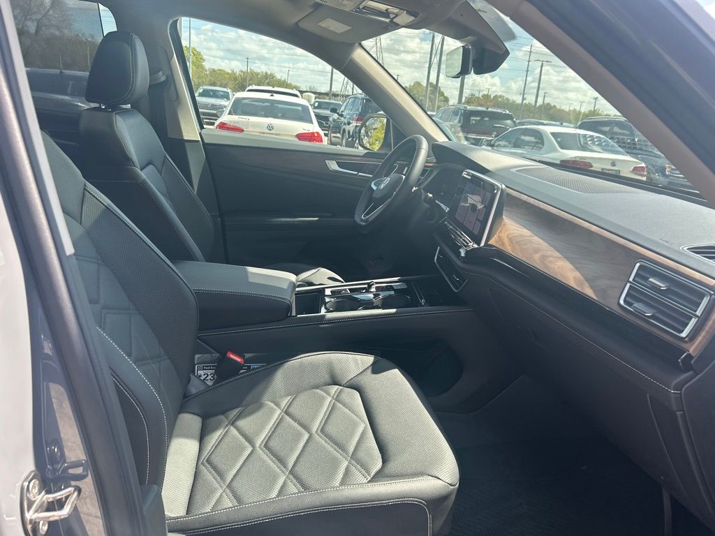 2026 Volkswagen Atlas 2.0T SE w/Technology Tampa FL