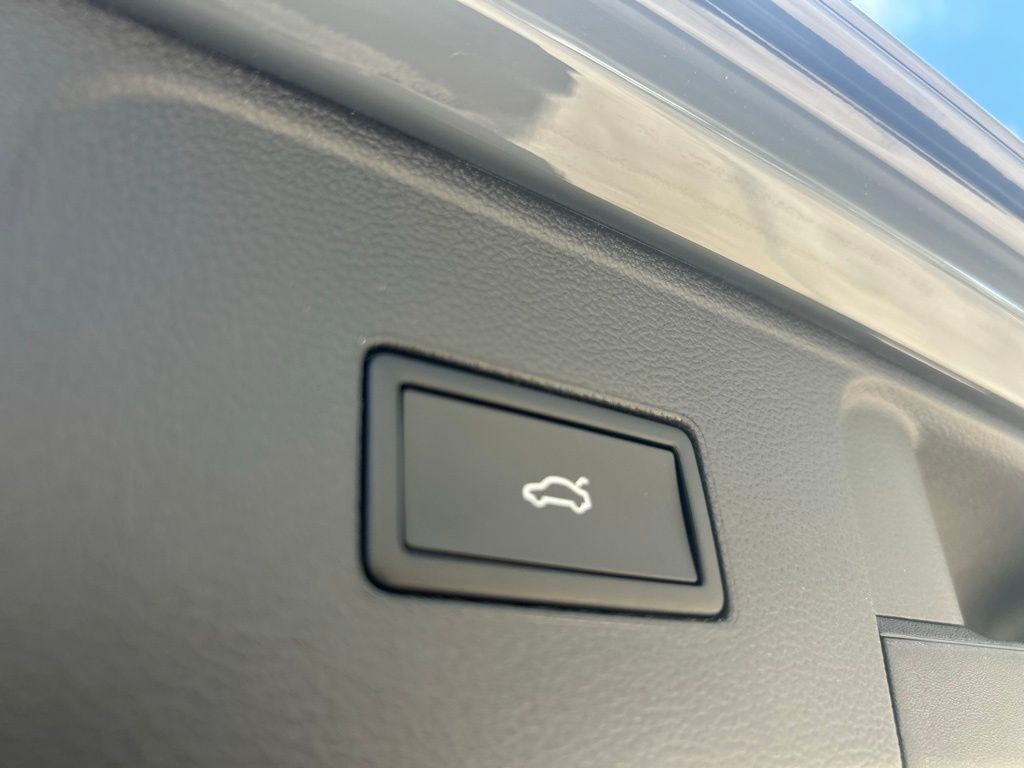 2026 Volkswagen Atlas 2.0T SE w/Technology Tampa FL