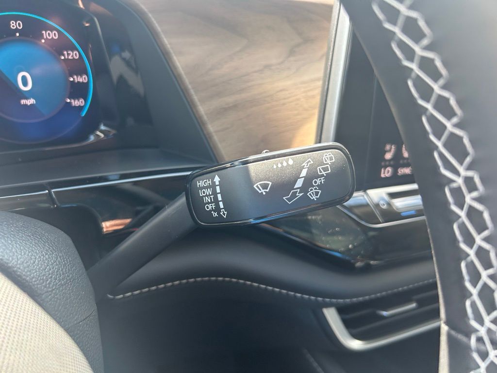 2026 Volkswagen Atlas 2.0T SE w/Technology Tampa FL