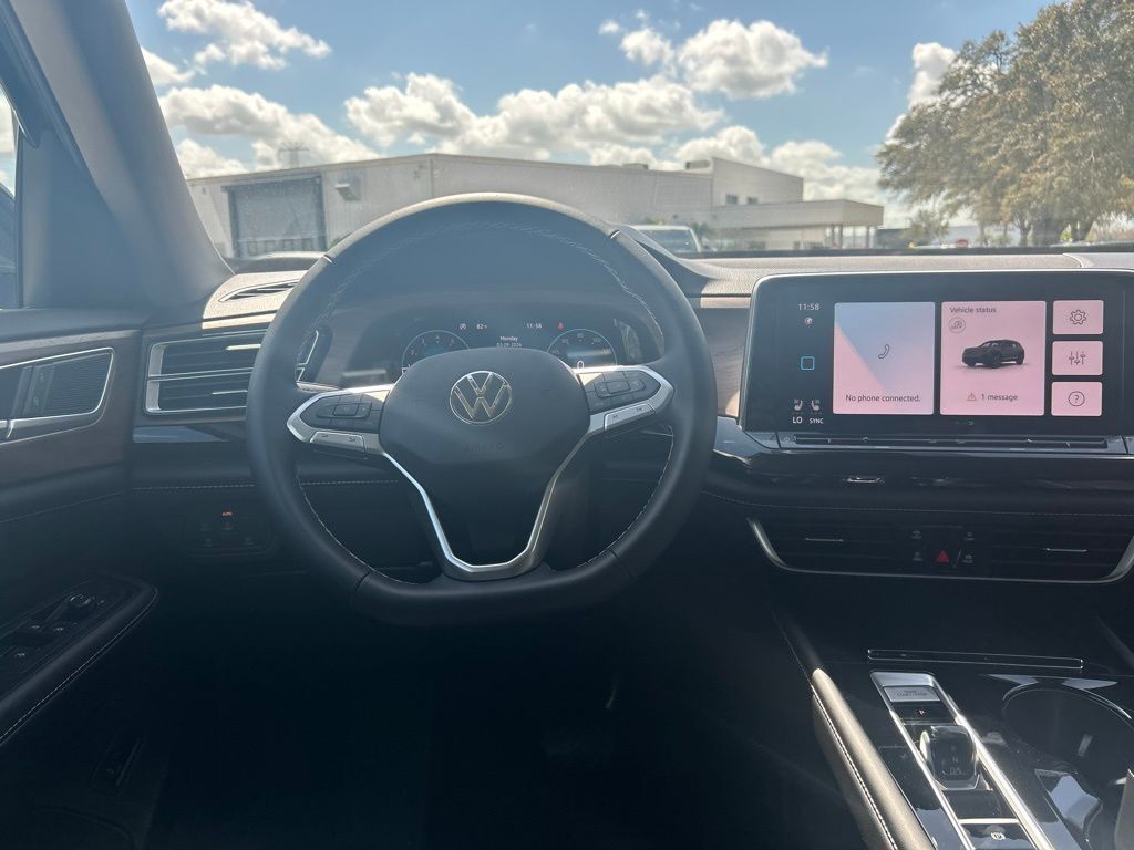 2026 Volkswagen Atlas 2.0T SE w/Technology Tampa FL