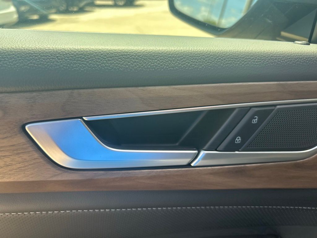 2026 Volkswagen Atlas 2.0T SE w/Technology Tampa FL