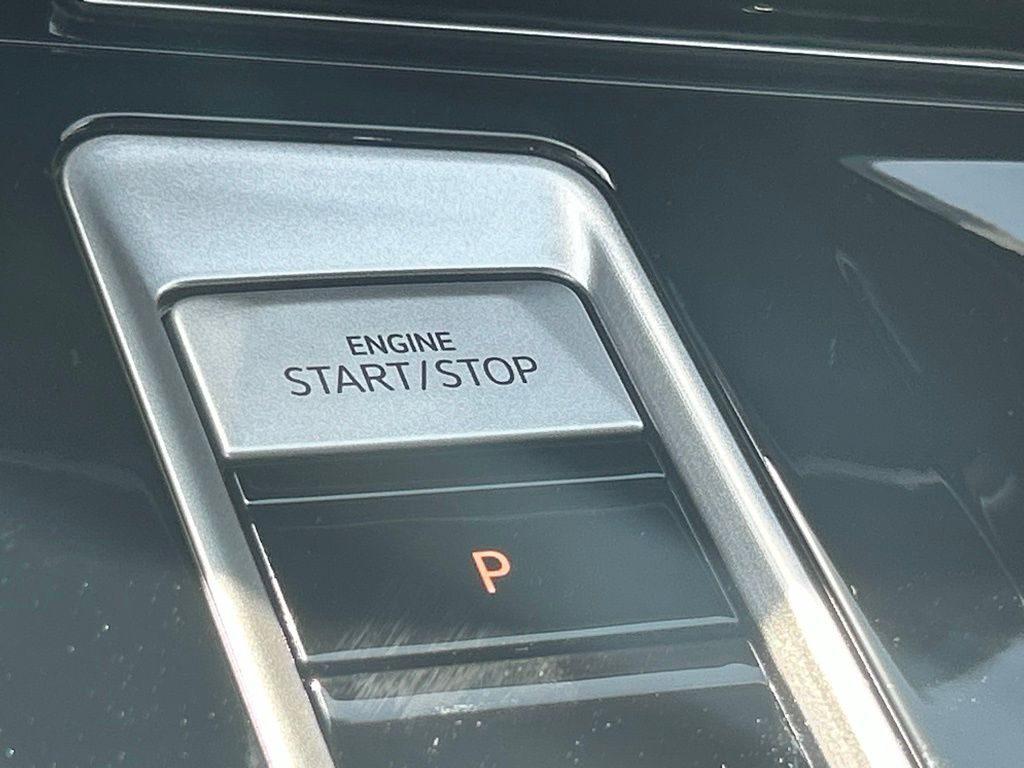 2026 Volkswagen Atlas 2.0T SE w/Technology Tampa FL