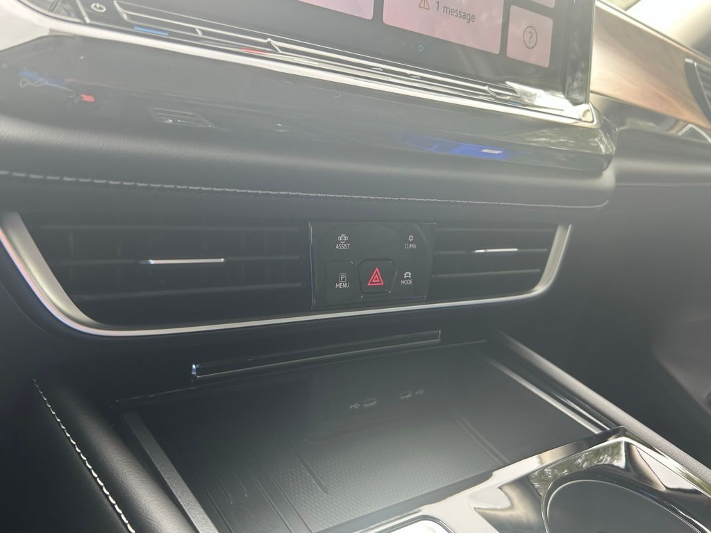 2026 Volkswagen Atlas 2.0T SE w/Technology Tampa FL