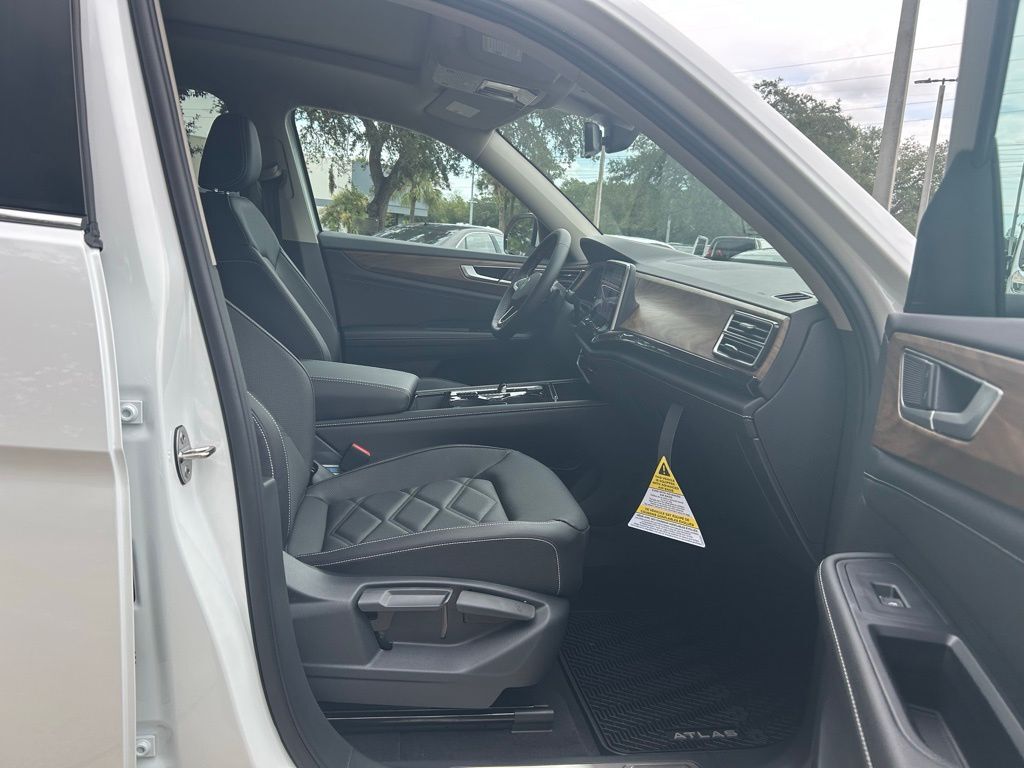 2026 Volkswagen Atlas 2.0T SE w/Technology Tampa FL